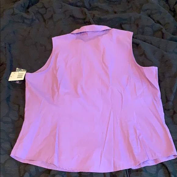 NWT - Picture 3 of 3